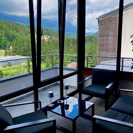 Best View Ap With Parking And 2 Bathrooms Sinaia Exterior foto