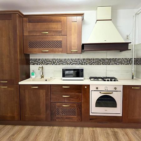 Best View Ap With Parking And 2 Bathrooms Sinaia Exterior foto