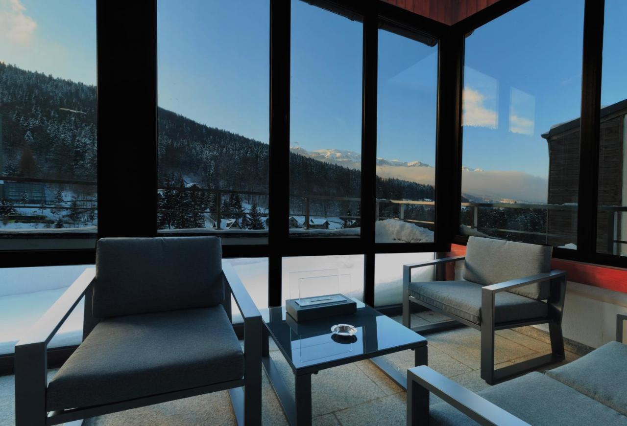 Best View Ap With Parking And 2 Bathrooms Sinaia Exterior foto