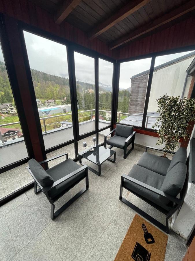 Best View Ap With Parking And 2 Bathrooms Sinaia Exterior foto