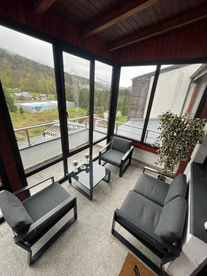 Best View Ap With Parking And 2 Bathrooms Sinaia Exterior foto