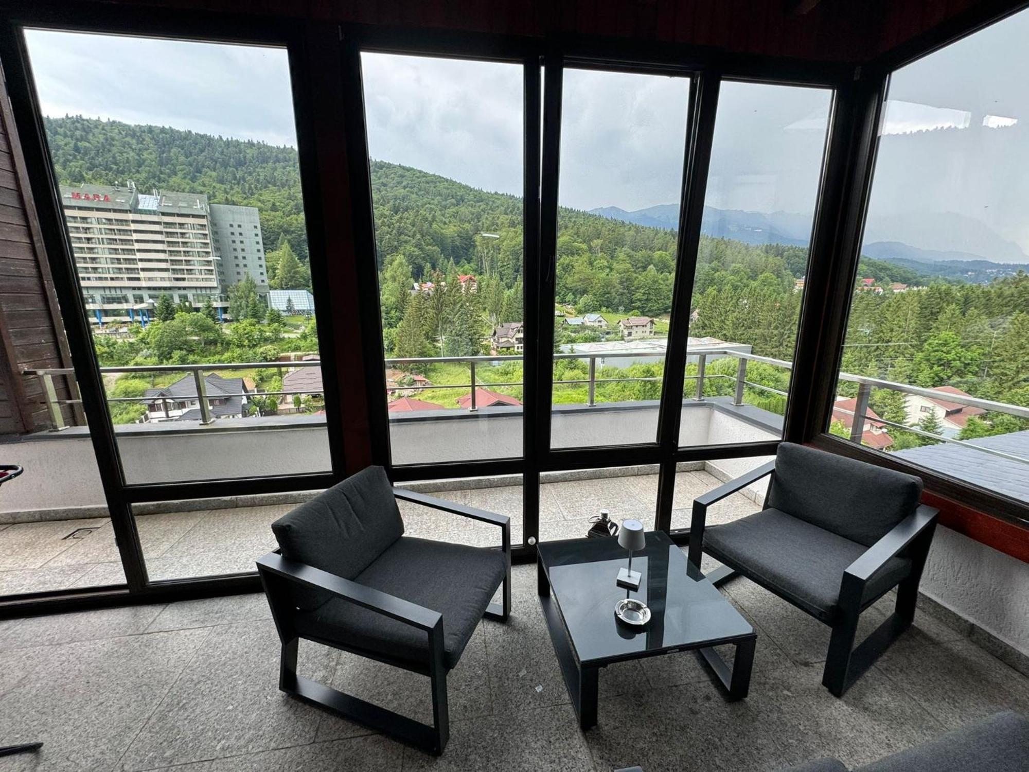 Best View Ap With Parking And 2 Bathrooms Sinaia Exterior foto