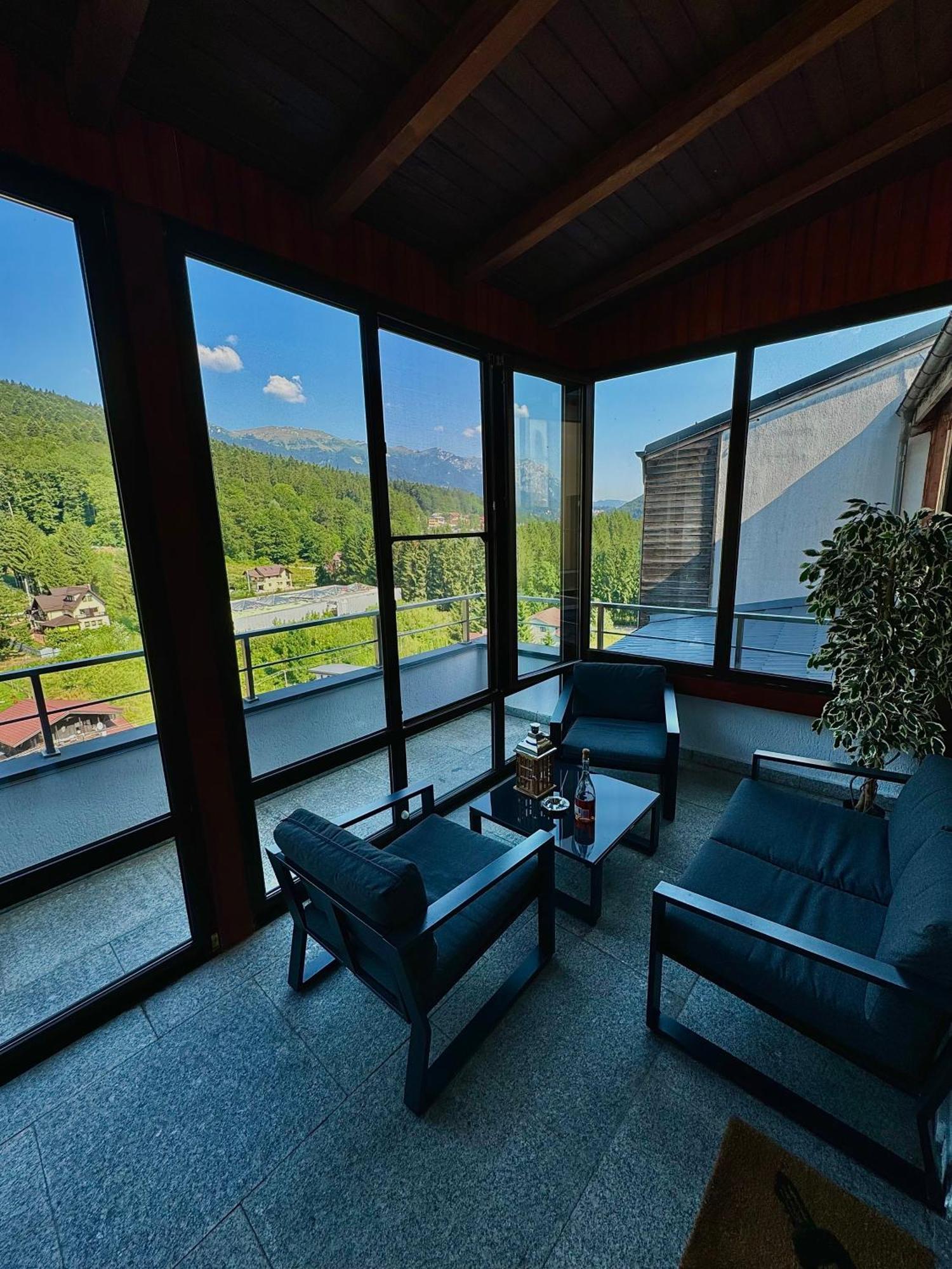 Best View Ap With Parking And 2 Bathrooms Sinaia Exterior foto